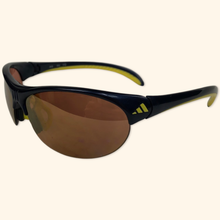 Lade das Bild in den Galerie-Viewer, Adidas Vintage Sport Shades