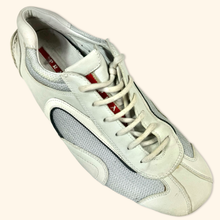 Lade das Bild in den Galerie-Viewer, Prada 2000s Trainer (EU43)