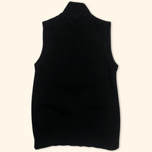 Load image into Gallery viewer, Smog 2000s Ripped Slim Fit Vest (M)