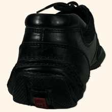 Lade das Bild in den Galerie-Viewer, Prada 2000s Trainer (EU43)