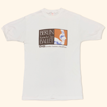Load image into Gallery viewer, Vintage 80s Berlin Komische Oper Ballet T-Shirt (M)