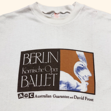 Load image into Gallery viewer, Vintage 80s Berlin Komische Oper Ballet T-Shirt (M)