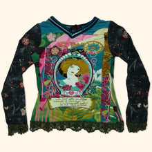 Lade das Bild in den Galerie-Viewer, Illusions 2000s Ladies Shirt (M)