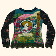 Lade das Bild in den Galerie-Viewer, Illusions 2000s Ladies Shirt (M)