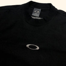 Load image into Gallery viewer, Oakley 2000s Embroidered Heavy Cotton T-shirt (M)