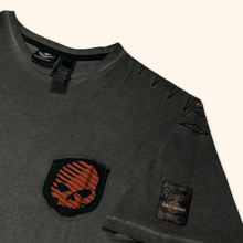 Load image into Gallery viewer, Harley Davidson Vintage Single Stitch Patched T-Shirt (XL)