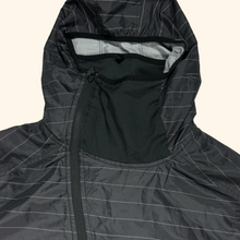Lade das Bild in den Galerie-Viewer, Oakley 2 in 1 Running Jacket + Softshell Zipper (M/L)