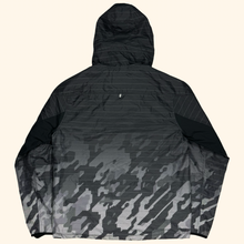 Lade das Bild in den Galerie-Viewer, Oakley 2 in 1 Running Jacket + Softshell Zipper (M/L)