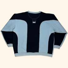 Load image into Gallery viewer, Dada Supreme Vintage 2000er Ultra Heavy Cotton Hip Hop Sweater (XL/XXL)