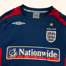 Lade das Bild in den Galerie-Viewer, Umbro England 2007/08 Sweater (S)