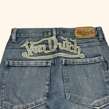 Load image into Gallery viewer, Von Dutch Y2k Vintage 2000s Jeans (S)