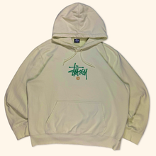 Lade das Bild in den Galerie-Viewer, Stüssy Embroidered Hoodie (XL)
