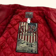 Lade das Bild in den Galerie-Viewer, Avirex Spell Out Leather Jacket (M/L)