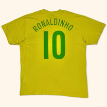 Load image into Gallery viewer, Nike 2000s Brasil Ronaldinho T-Shirt (XL)