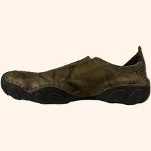 Lade das Bild in den Galerie-Viewer, Clarks 2000s Outdoor Shoes (EU41.5)