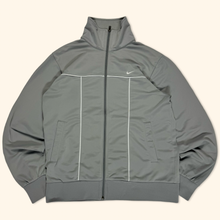 Lade das Bild in den Galerie-Viewer, Nike The Athletic Dept Track Suit (M)