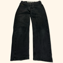 Lade das Bild in den Galerie-Viewer, Diesel Vintage Saddle Straight Leg Jeans (S/M)