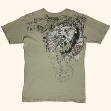 Lade das Bild in den Galerie-Viewer, Monarchy 2000s Natural Distressing T-Shirt (M/L)