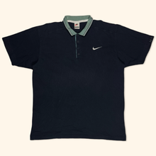 Lade das Bild in den Galerie-Viewer, Nike Vintage 90s White Tag Polo Shirt (L/XL)