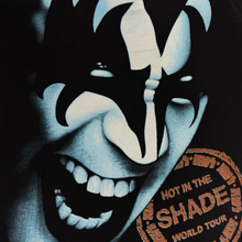 Lade das Bild in den Galerie-Viewer, KIZZ Hot In The Sand Vintage 90s World Tour T-Shirt (XS/S)