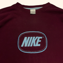Load image into Gallery viewer, Nike Spell Out 2000s Sweater (XL)