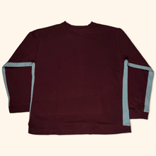 Load image into Gallery viewer, Nike Spell Out 2000s Sweater (XL)