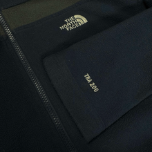 Load image into Gallery viewer, The North Face TKA 200 Fleece Zipper (L)