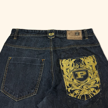 Load image into Gallery viewer, Phat Farm 2000s Baggy Jeans (L/XL)