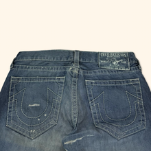 Load image into Gallery viewer, True Religion Vintage 2000s Jeans (S-XL)