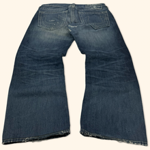 Load image into Gallery viewer, True Religion Vintage 2000s Jeans (S-XL)