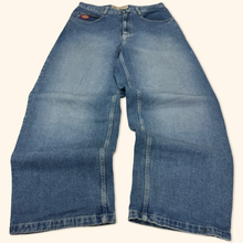 Load image into Gallery viewer, Dickies Vintage Sk8 Baggy Jeans (M)