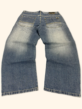 Load image into Gallery viewer, Southpole Vintage 2000s Hip Hop Baggy Jeans (XXL)