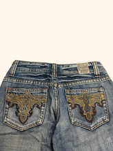 Load image into Gallery viewer, Queenflower Vintage 2000s Low Waist Ladies Jeans (S/M)