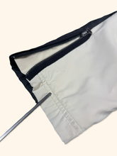 Load image into Gallery viewer, Nike 2000s Prima Loft Winter Jacket (L)