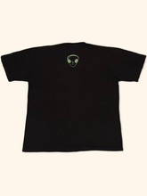 Lade das Bild in den Galerie-Viewer, Frozen Munky 2000s T-Shirt (XL)