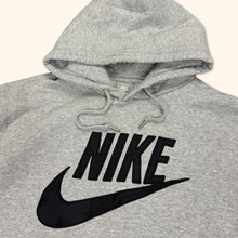 Load image into Gallery viewer, Nike 2000s Hoodie (XL)