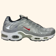 Lade das Bild in den Galerie-Viewer, Nike Air Max Plus TN Silver Bullet 2018 (EU42)