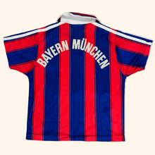 Lade das Bild in den Galerie-Viewer, Adidas Bayern Munich Vintage 1995/97 Jersey (XXS)