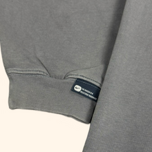 Load image into Gallery viewer, Nike Vintage 2000s Sweater (L)