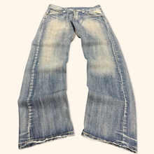 Load image into Gallery viewer, Replay 2000s Spell Out Straight Leg Jeans (M/L)