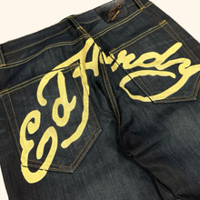 Lade das Bild in den Galerie-Viewer, Ed Hardy Vintage 2000s Spell Out Straight Leg Jeans (L)