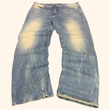 Lade das Bild in den Galerie-Viewer, Pelle Pelle 2000s Baggy Jeans (XL/XXL)
