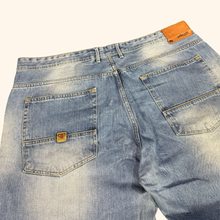 Lade das Bild in den Galerie-Viewer, Pelle Pelle 2000s Baggy Jeans (XL/XXL)