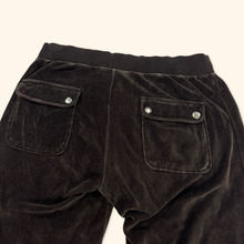 Load image into Gallery viewer, Juice Culture Vintage 2000s Ladies Track Suit (L)