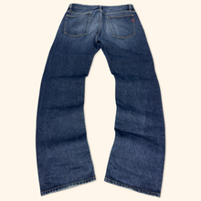 Load image into Gallery viewer, Diesel Industry Straight Leg Jeans (M)