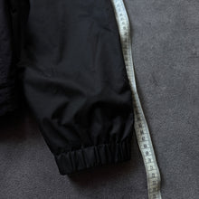 Load image into Gallery viewer, The North Face HyVent Rain Jacket (L/XL)