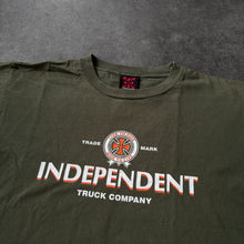 Load image into Gallery viewer, Independent 2000s Skate T-Shirt (M)