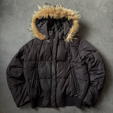 Lade das Bild in den Galerie-Viewer, Adidas 2000s Japan Style Ladies Fur Jacket (L)
