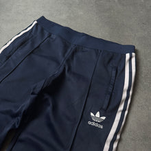 Lade das Bild in den Galerie-Viewer, Adidas Firebird 2008 Ladies Track Pants Jogger (M)