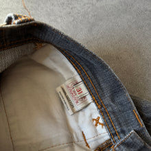Load image into Gallery viewer, Evisu Yamame Vintage Japanese Denim Downluck Jeans (M)